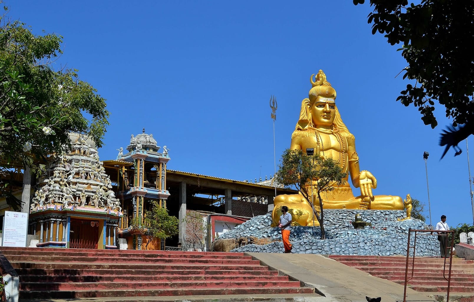 Koneswaram Temple: Where the Ocean Meets the Divine in Trincomalee